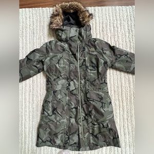 The North Face camo 2-1 parka